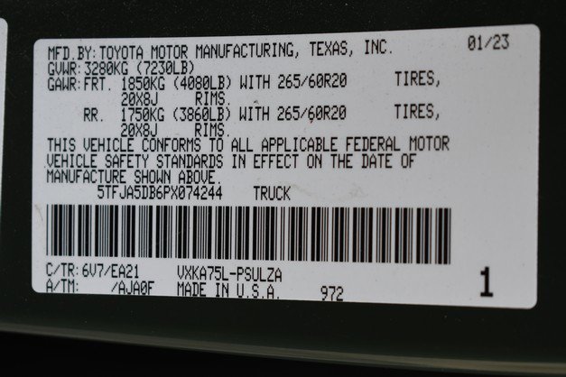 Used 2023 Toyota Tundra Limited image 33