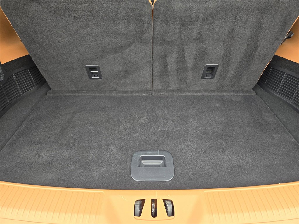 Used 2023 Lincoln Aviator Black Label w/ Class IV Trailer Tow Package image 33