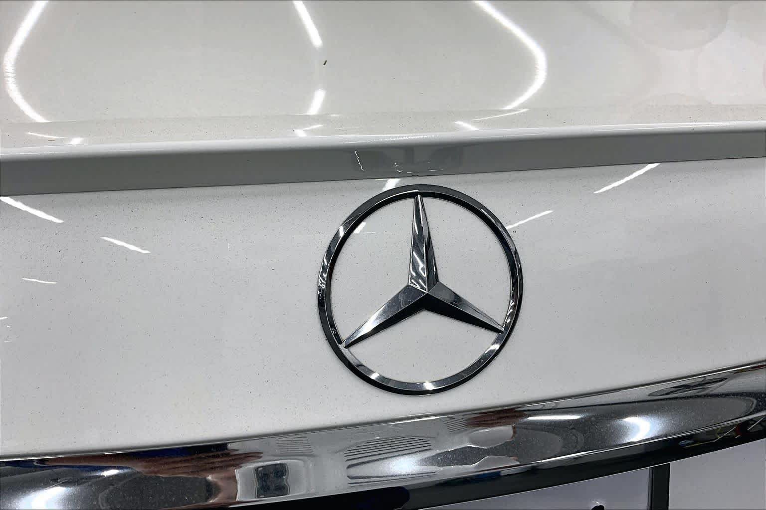Used 2020 Mercedes-Benz E 350 Sedan image 30