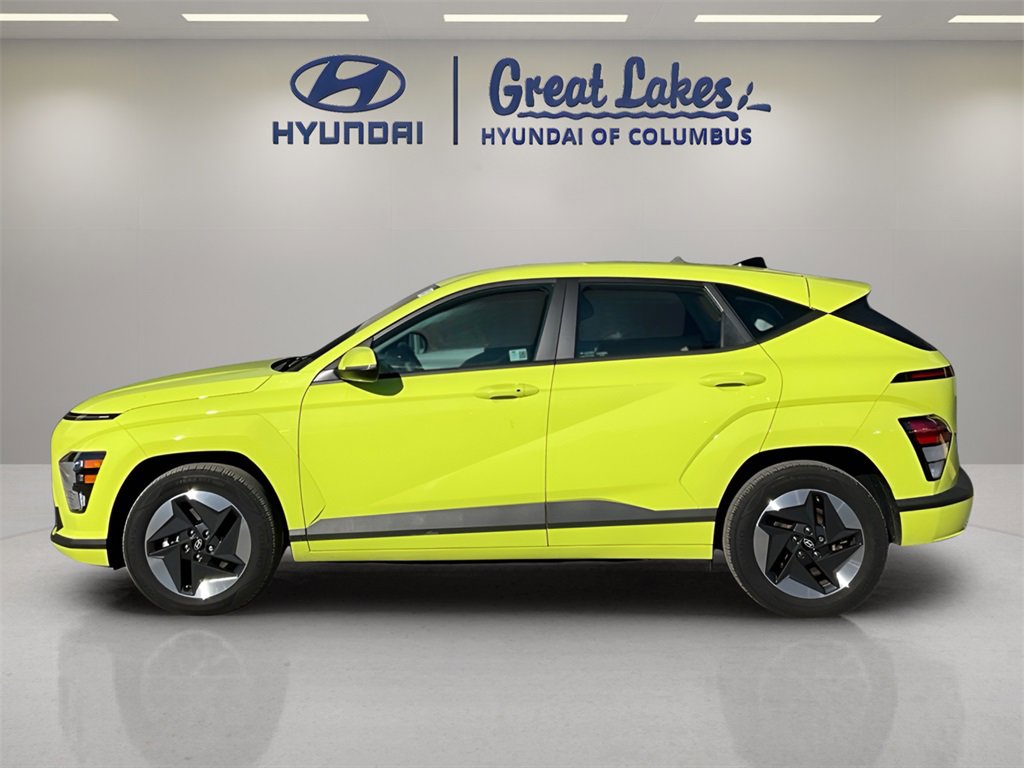 Certified 2024 Hyundai Kona SE image 2