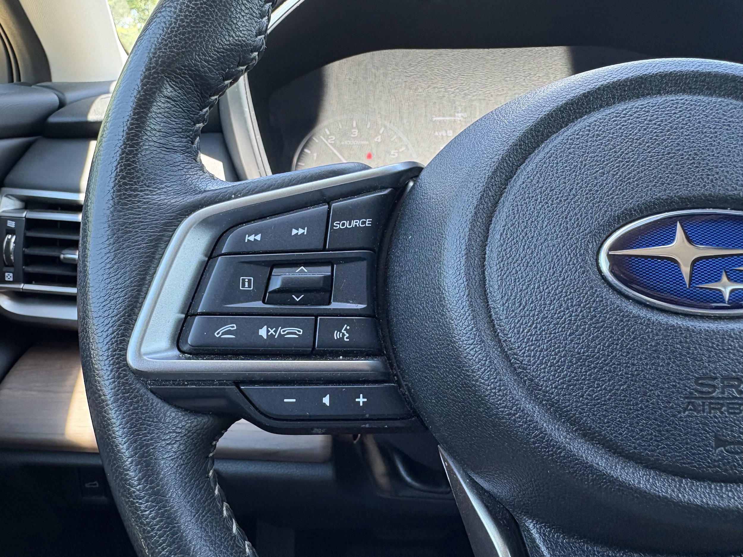 Certified 2024 Subaru Outback Limited XT AWD/4WD image 15