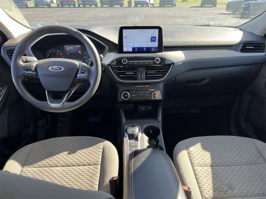 Used 2021 Ford Escape SE image 19