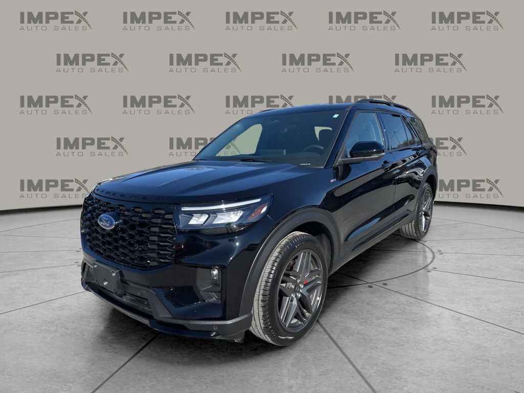 Used 2025 Ford Explorer ST-Line w/ ST-Line Street Pack image 1