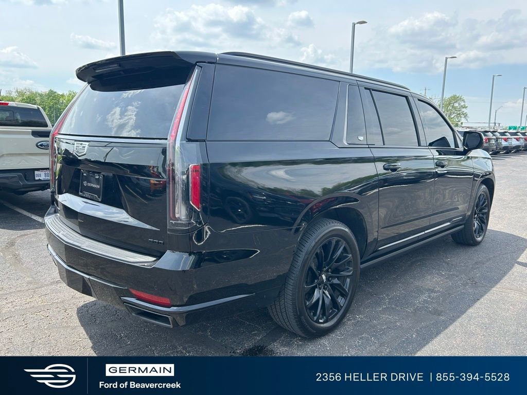 Used 2021 Cadillac Escalade ESV Sport Platinum w/ LPO, ONYX Package AWD/4WD image 8
