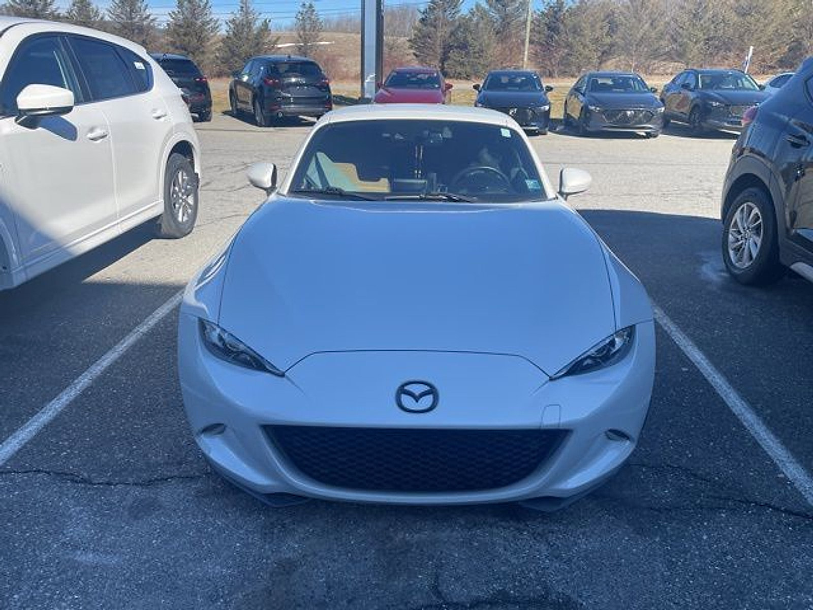 Used 2018 MAZDA MX-5 Miata RF Grand Touring image 3