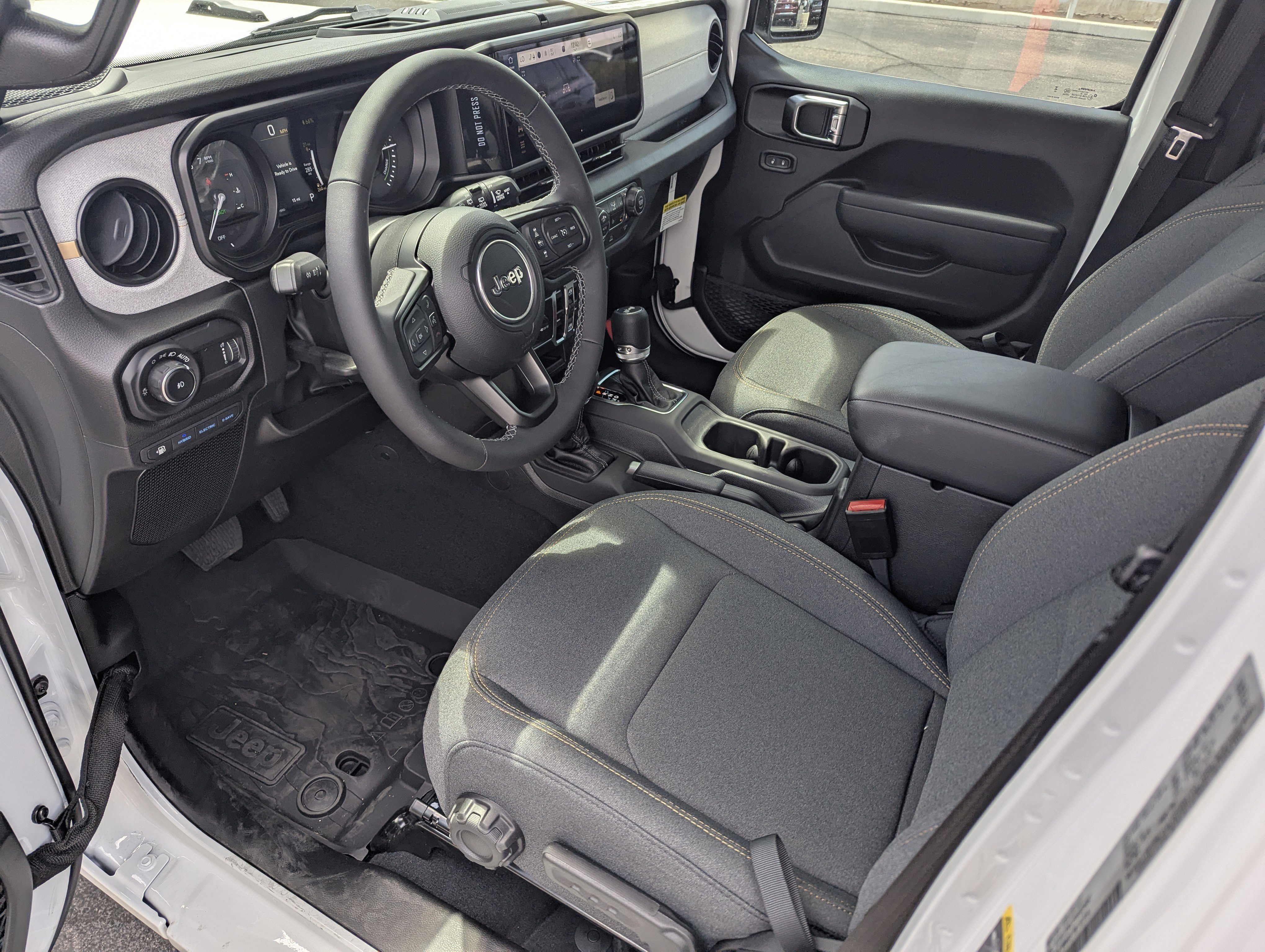 New 2025 Jeep Wrangler Sport S w/ Convenience Group image 9