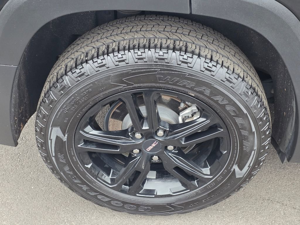 Certified 2022 GMC Terrain AT4 w/ LPO, Floor Liner Package image 9