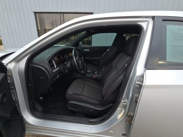 Used 2020 Dodge Charger SXT w/ Blacktop Package image 12