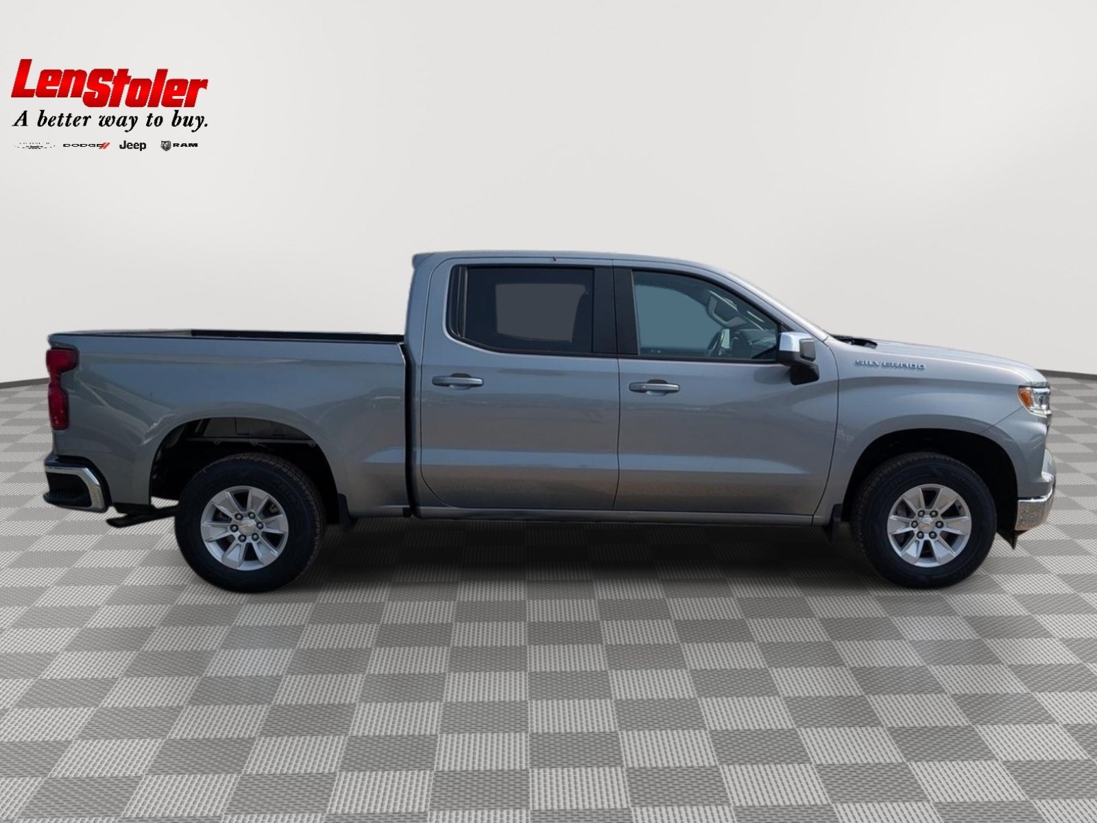 Used 2025 Chevrolet Silverado 1500 LT RWD image 6