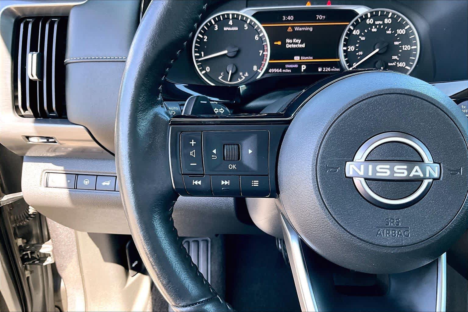 Used 2022 Nissan Pathfinder SL w/ SL Premium Package FWD image 22