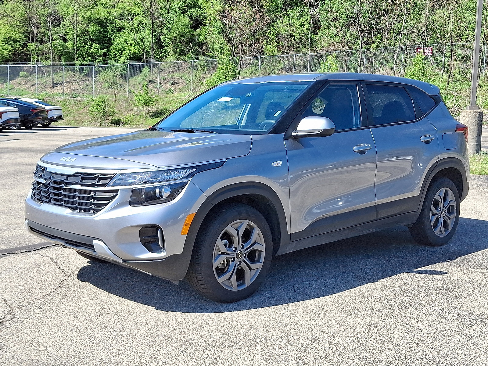 Used 2026 Kia Seltos LX image 3