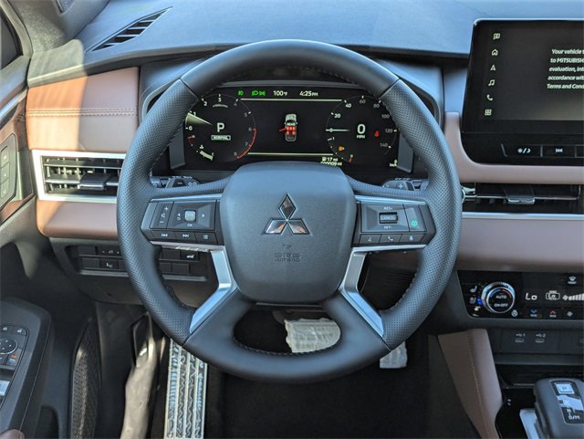 New 2025 Mitsubishi Outlander SEL image 18