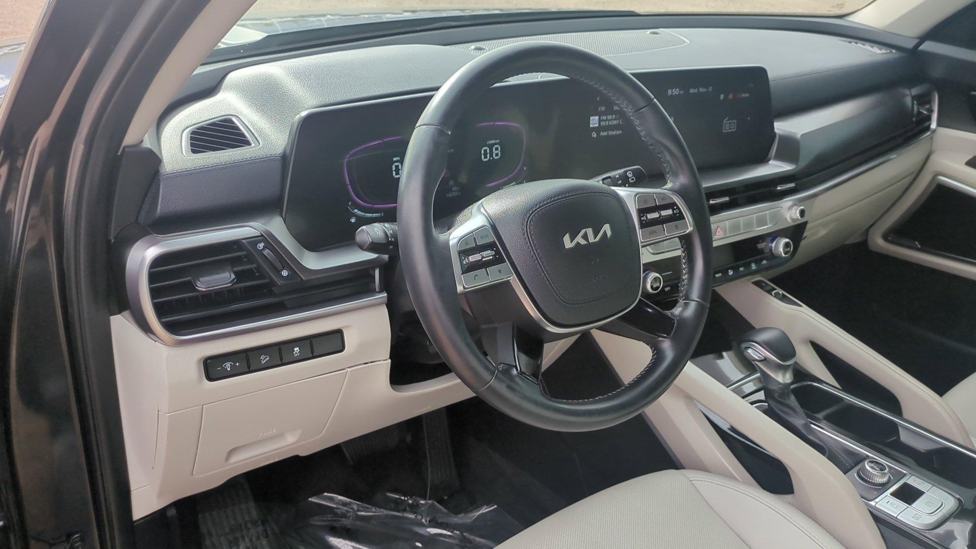 Used 2024 Kia Telluride S w/ S Sunroof Package image 15