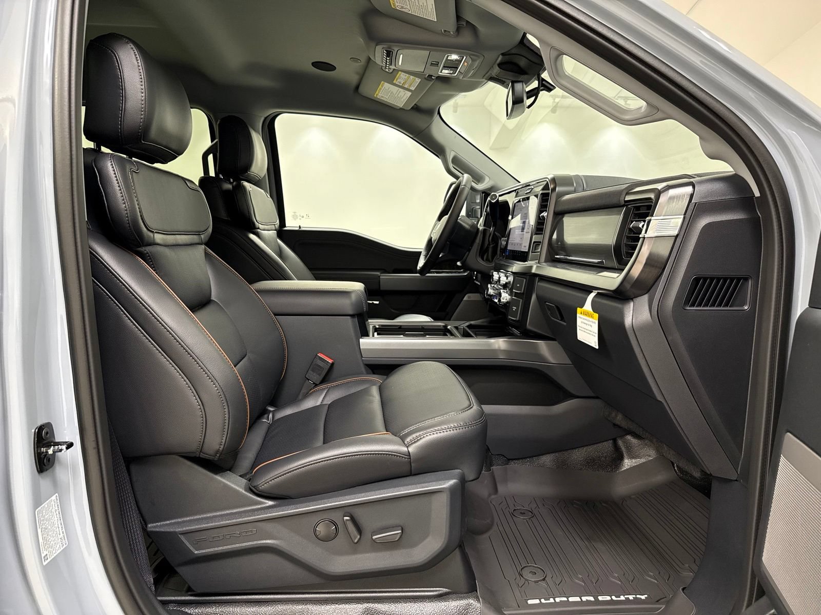 New 2026 Ford F250 Lariat w/ Tremor Off-Road Package AWD/4WD image 36