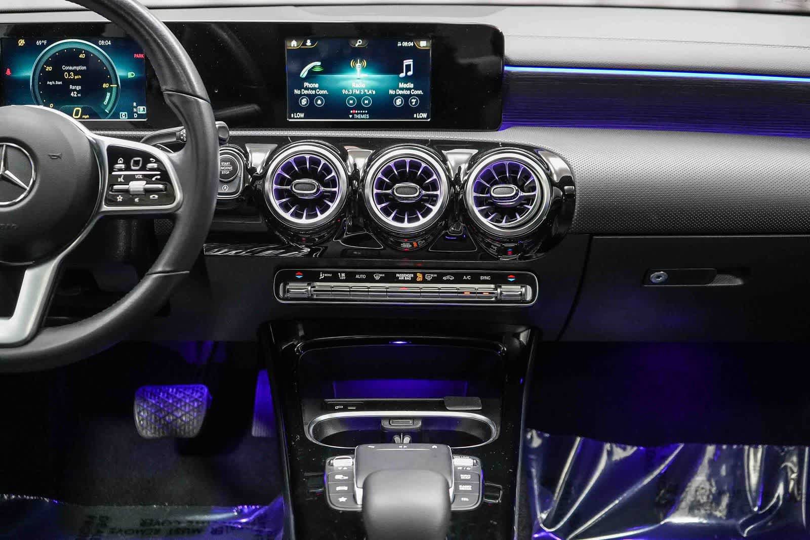 Certified 2022 Mercedes-Benz CLA 250 w/ Parking Assistance Package image 16