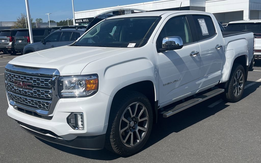 Used 2022 GMC Canyon Denali image 2