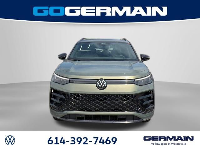 New 2026 Volkswagen Tiguan SE R-Line AWD/4WD image 2