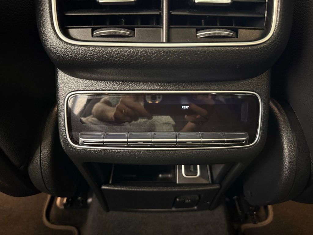 Used 2023 Mercedes-Benz GLS 450 4MATIC image 27