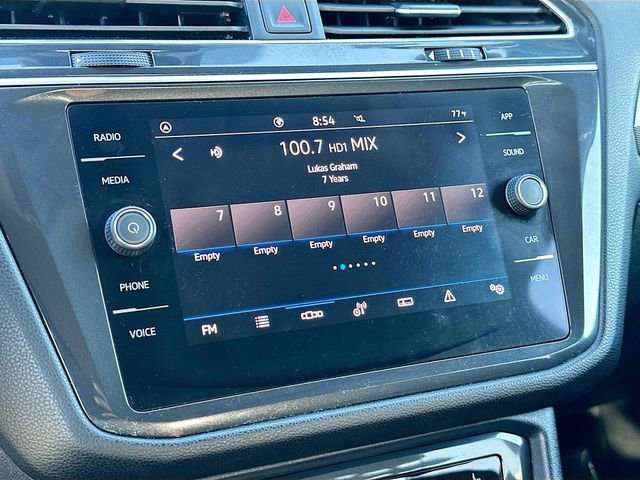 Used 2024 Volkswagen Tiguan SE image 14