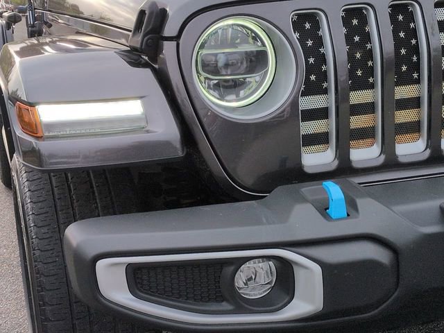 Certified 2022 Jeep Wrangler Unlimited Sahara w/ Cold Weather Group image 11