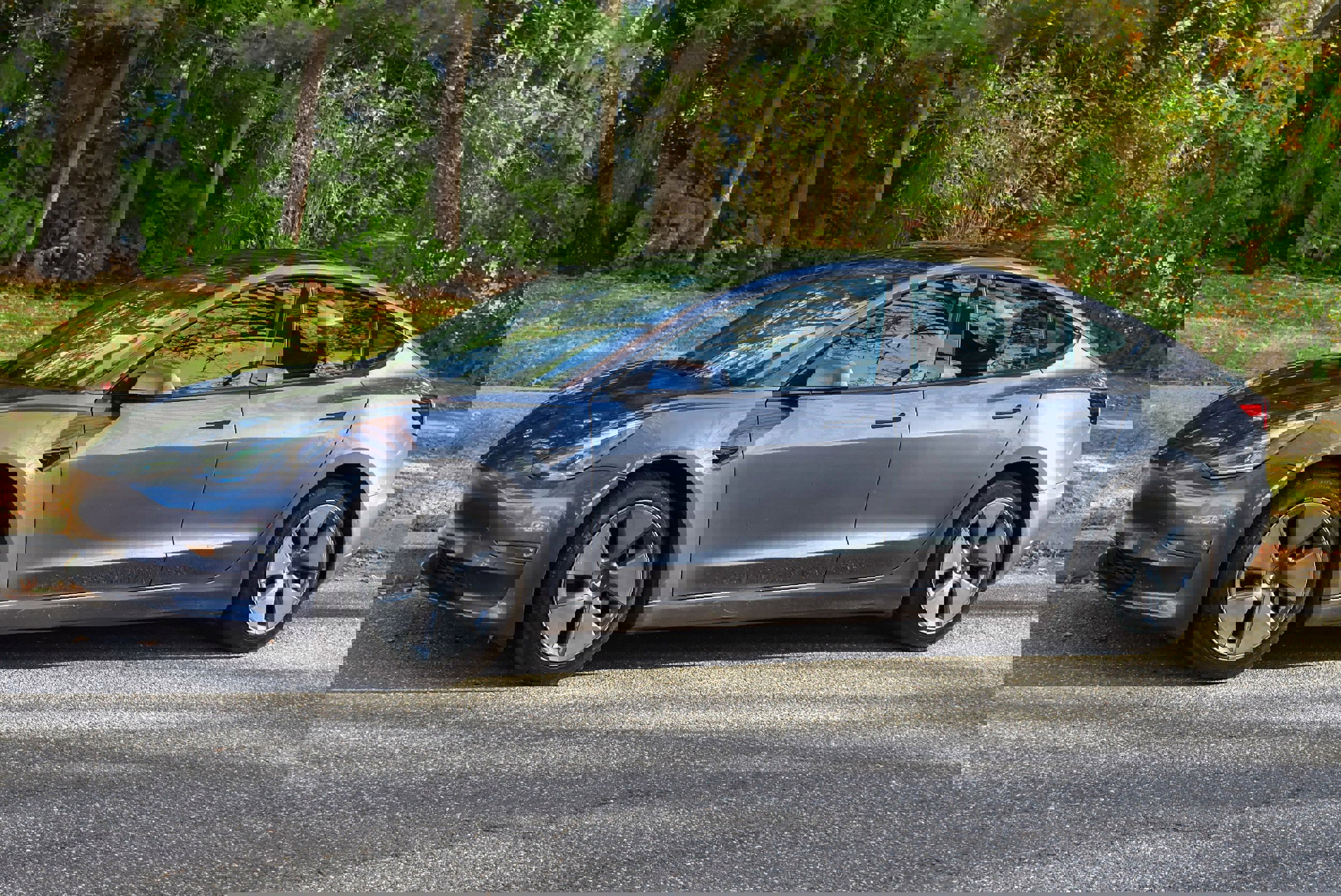 Used 2022 Tesla Model 3 Long Range image 2