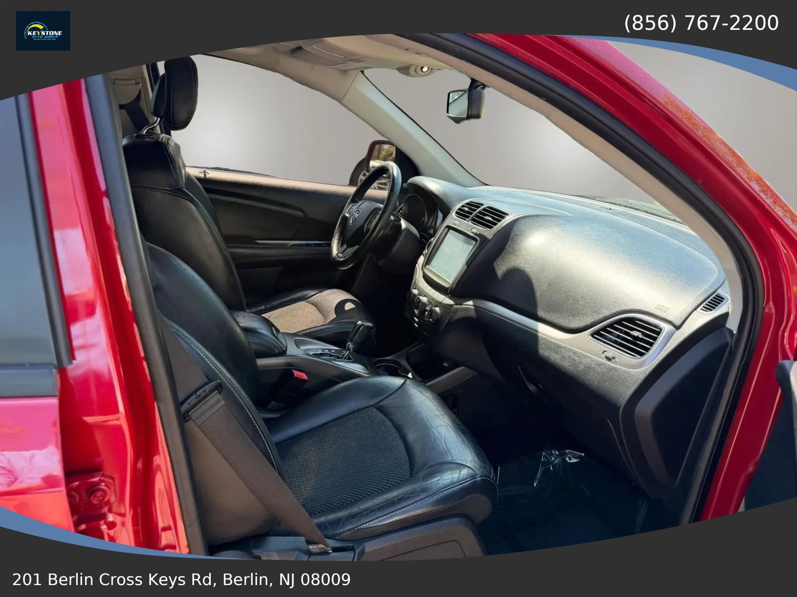 Used 2018 Dodge Journey Crossroad w/ Nav & Sun Group FWD image 16