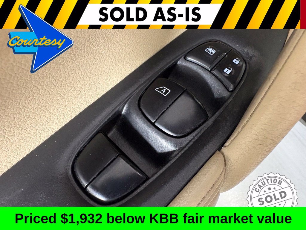Used 2015 Nissan Rogue S FWD image 20