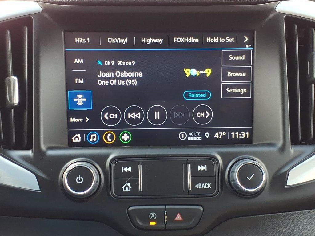 Used 2024 GMC Terrain SLT w/ LPO, Floor Liner Package image 15