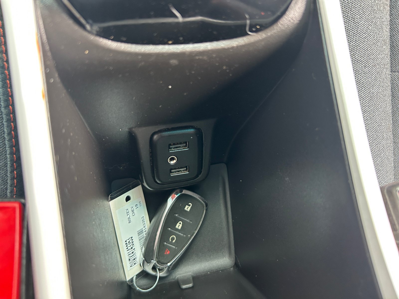 Used 2019 Chevrolet Bolt LT FWD image 31