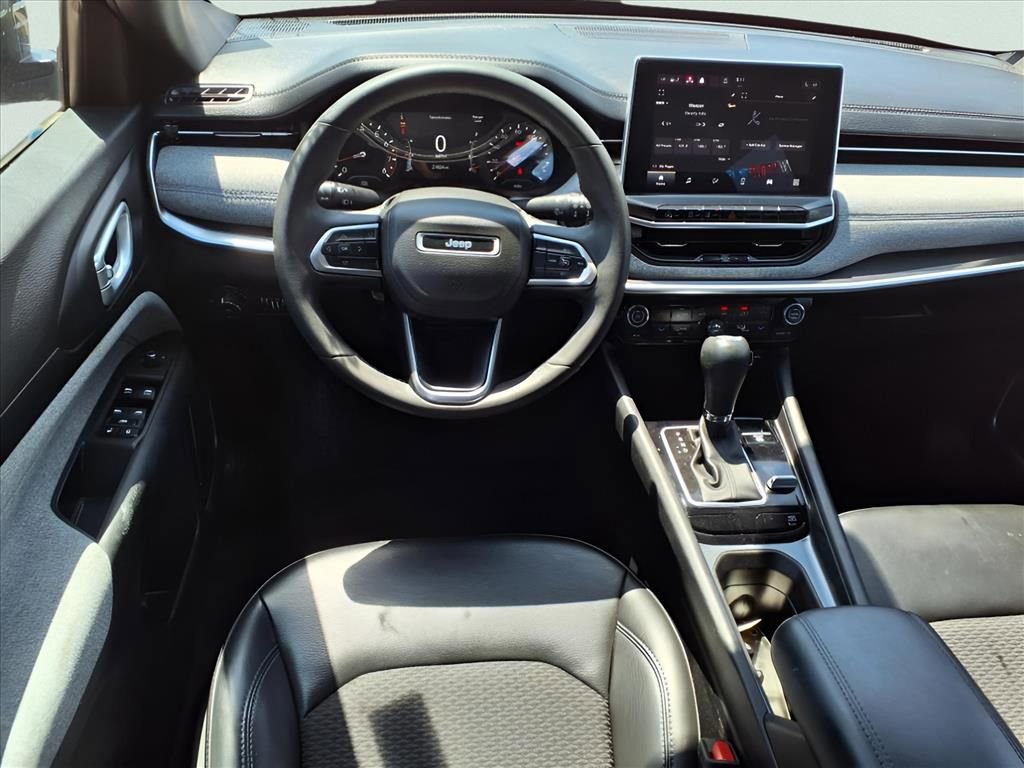 Used 2023 Jeep Compass Latitude w/ Convenience Group image 7