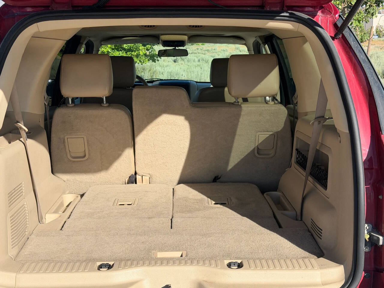 Used 2006 Ford Explorer XLT AWD/4WD image 10