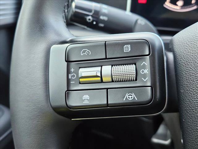 Certified 2026 Hyundai Santa Fe SEL FWD image 25