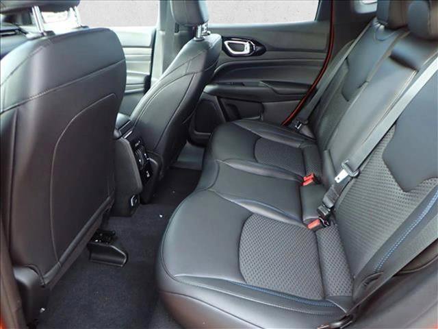 New 2026 Jeep Compass Latitude AWD/4WD image 10