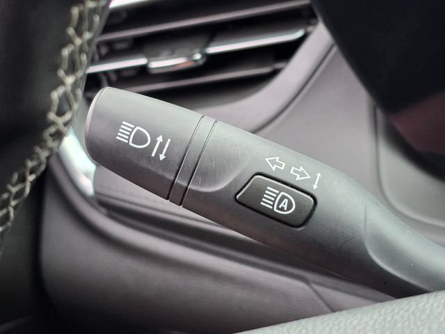 Used 2025 Buick Encore GX Preferred FWD image 33