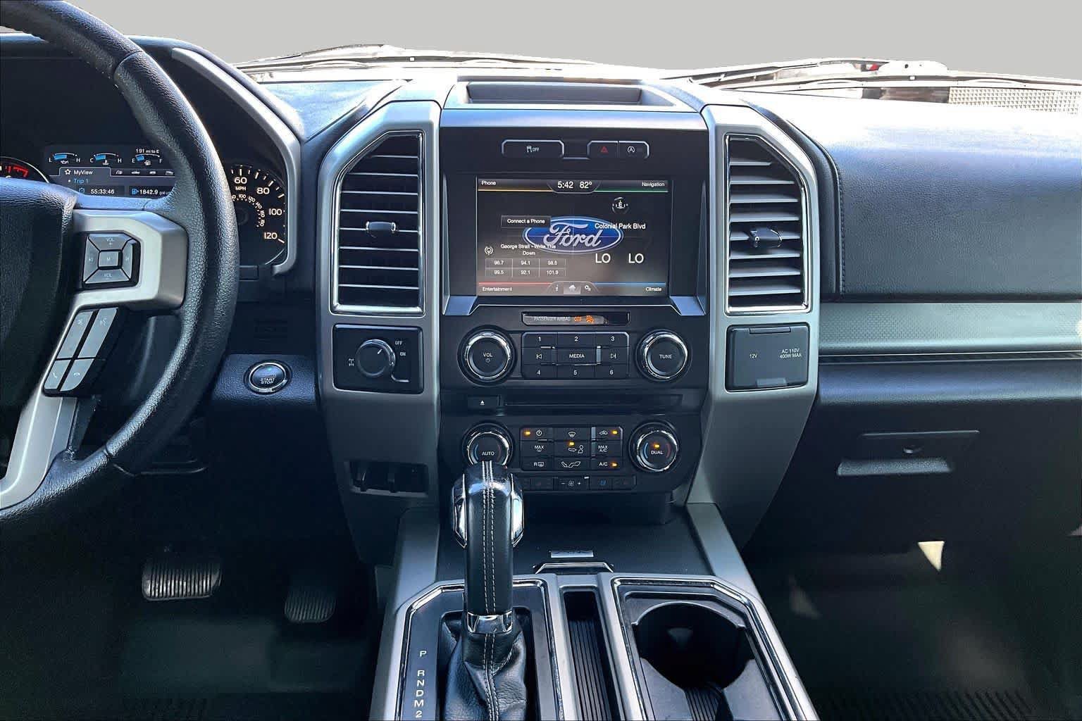 Used 2015 Ford F150 Lariat RWD image 8
