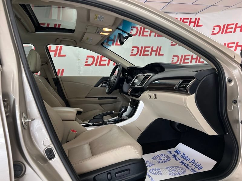 Used 2016 Honda Accord EX-L image 13