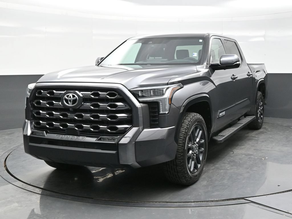 Used 2023 Toyota Tundra Platinum AWD/4WD image 2
