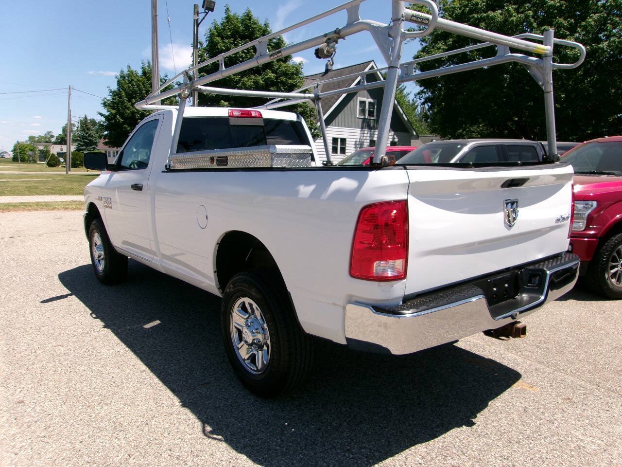 Used 2014 RAM 2500 Tradesman w/ Chrome Appearance Group AWD/4WD image 5