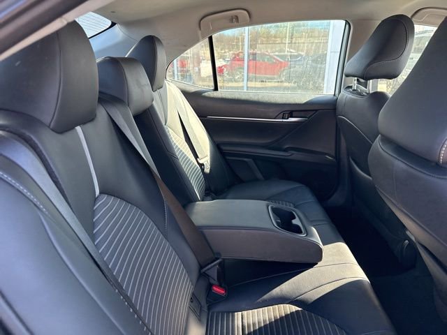 Used 2023 Toyota Camry SE image 29