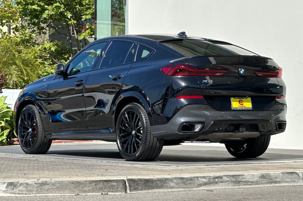 Used 2023 BMW X6 xDrive40i w/ M Sport Package AWD/4WD image 5
