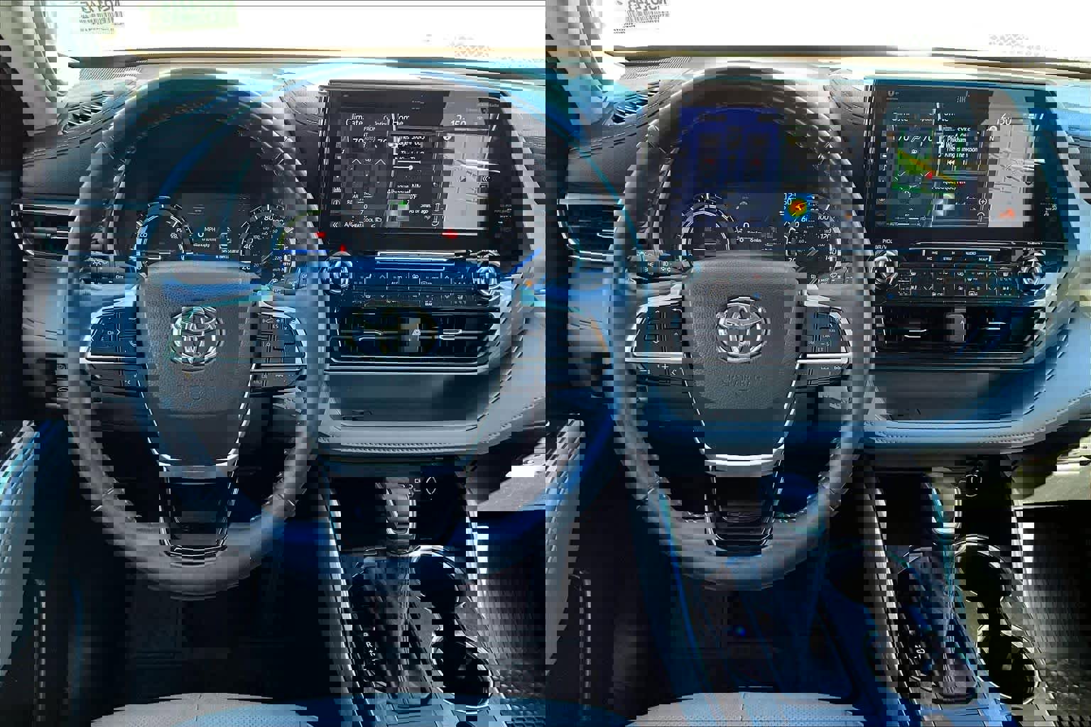 Certified 2022 Toyota Highlander Limited image 5