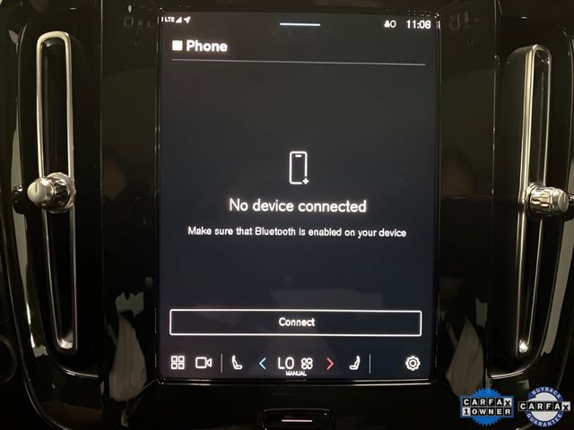 Used 2025 Volvo XC40 B5 Plus image 42