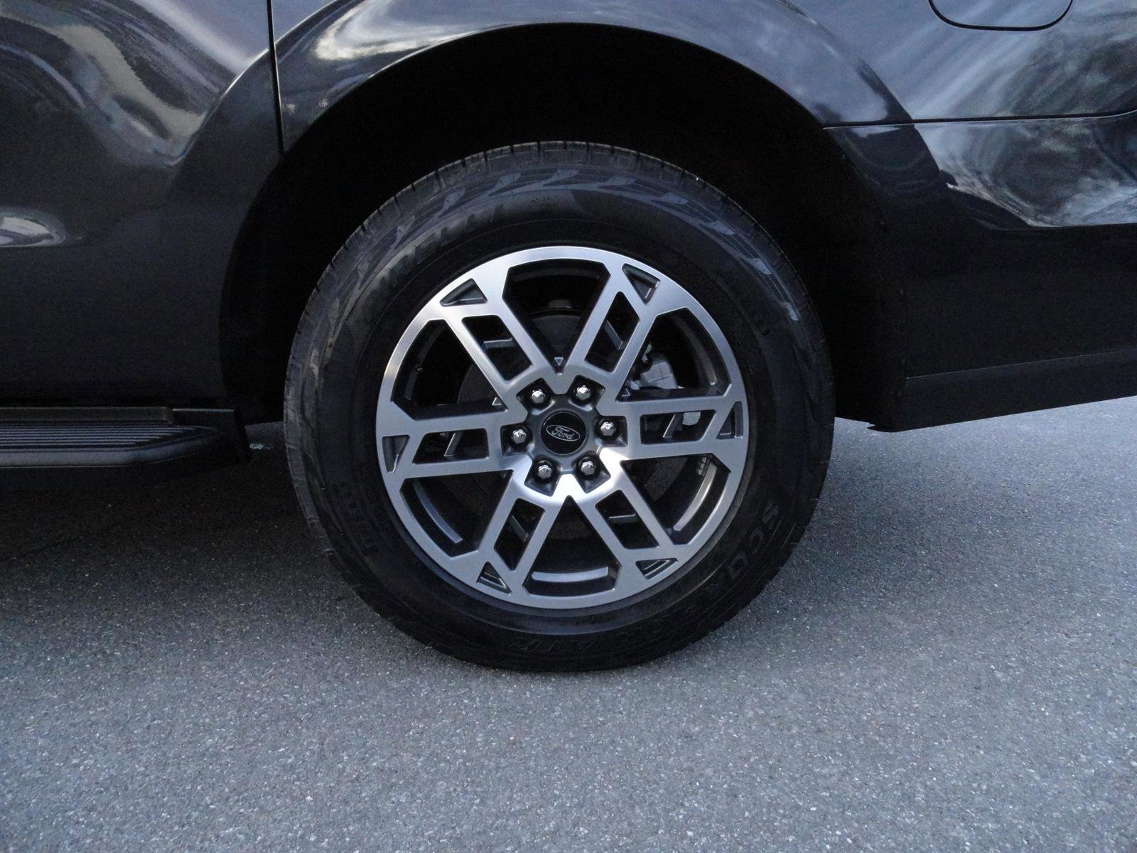 New 2026 Ford Expedition Max Active image 9