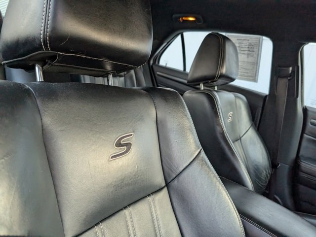 Used 2014 Chrysler 300 S image 32