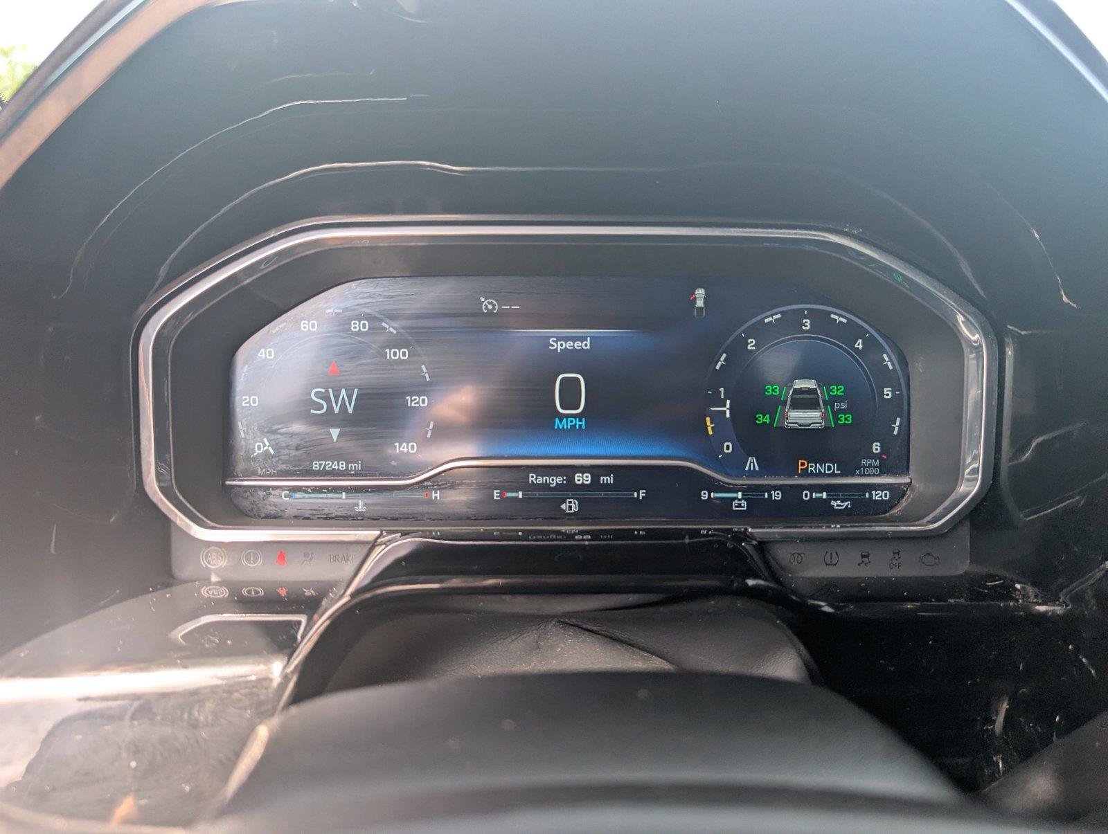 Used 2022 Chevrolet Silverado 1500 LT RWD image 29