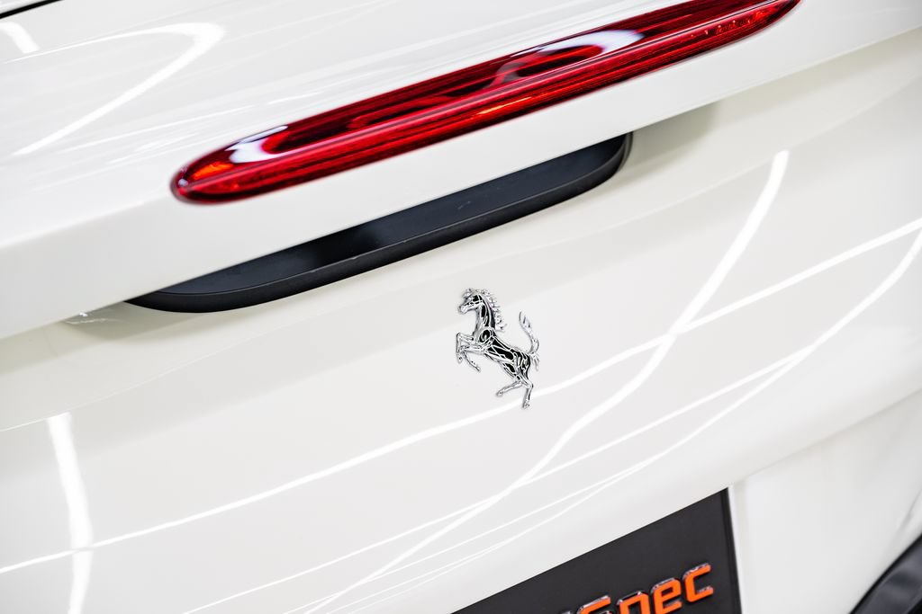 Used 2022 Ferrari F8 Tributo RWD image 29