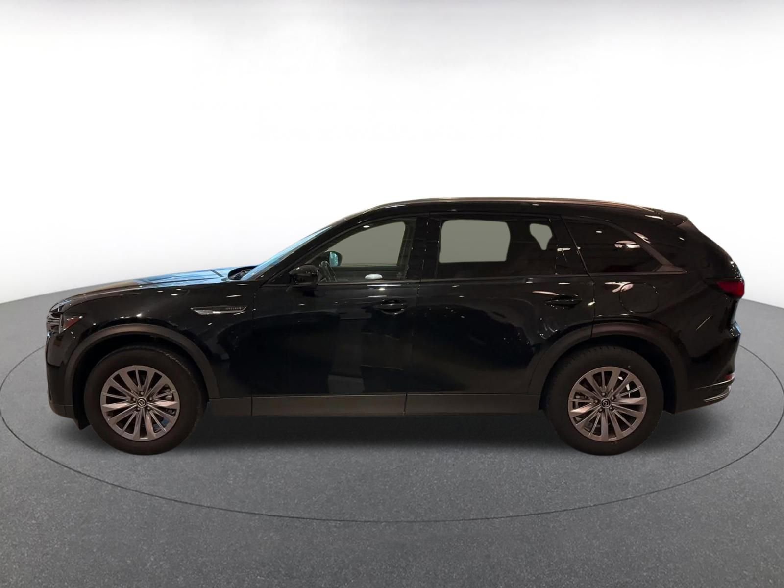 Used 2025 MAZDA CX-90 3.3 Turbo w/ Preferred Package image 9