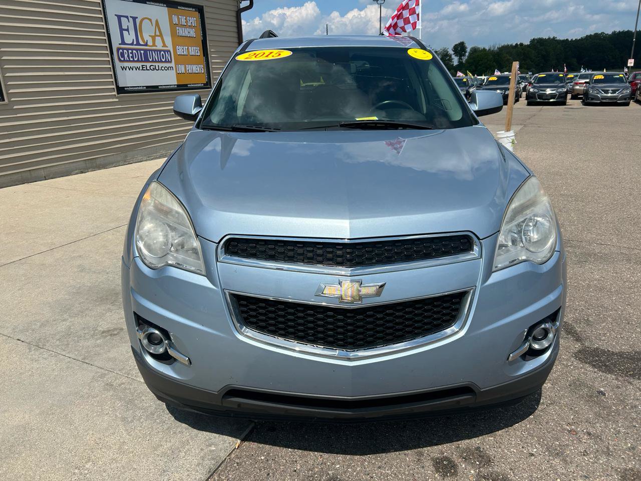 Used 2015 Chevrolet Equinox LT w/ Driver Convenience Package FWD image 2