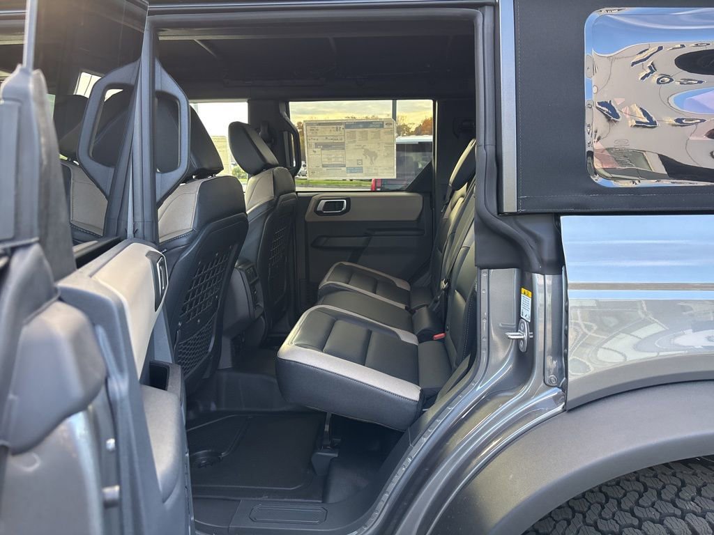 New 2025 Ford Bronco Big Bend w/ Black Diamond Package image 24