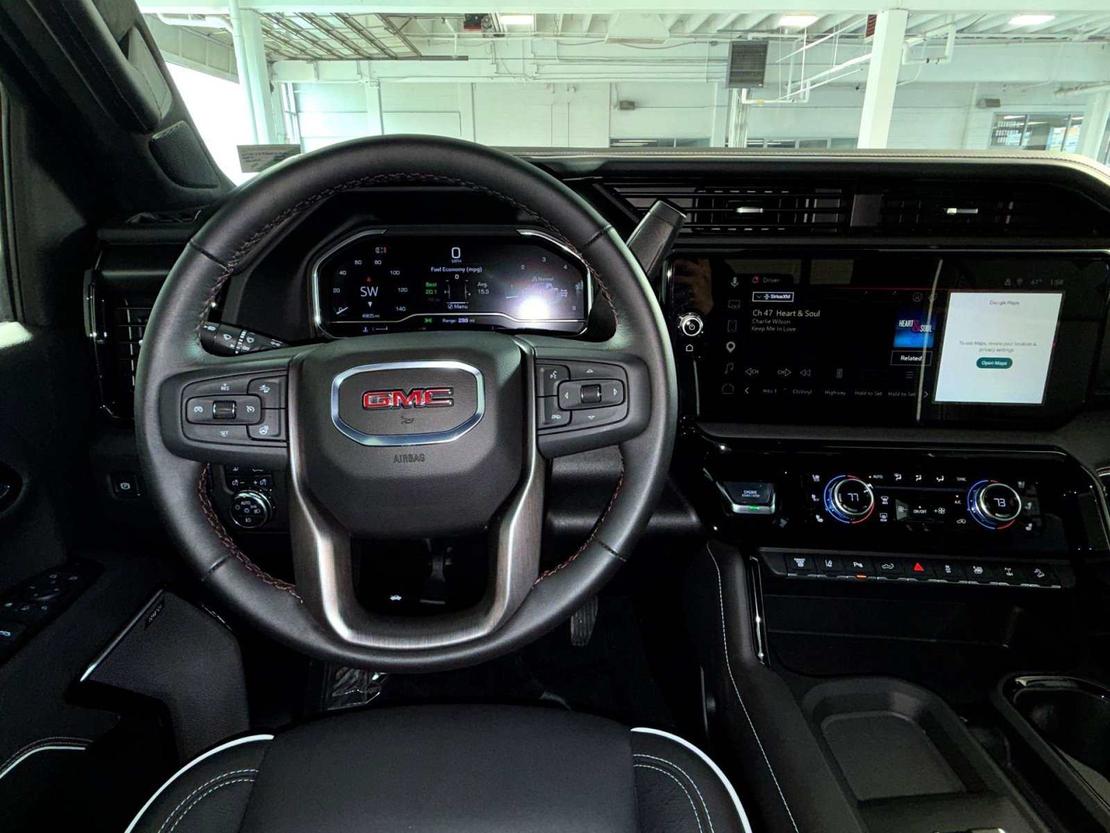 Used 2025 GMC Sierra 2500 AT4X AWD/4WD image 16
